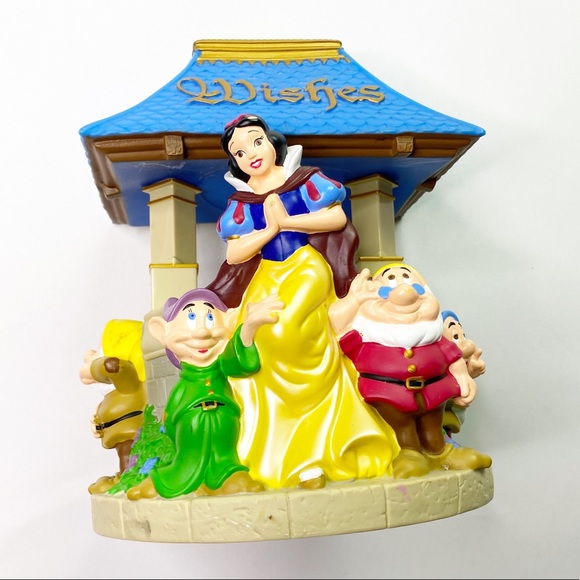 Disney Other - Snow White Wishing Well Plastic Disney Bank Kids